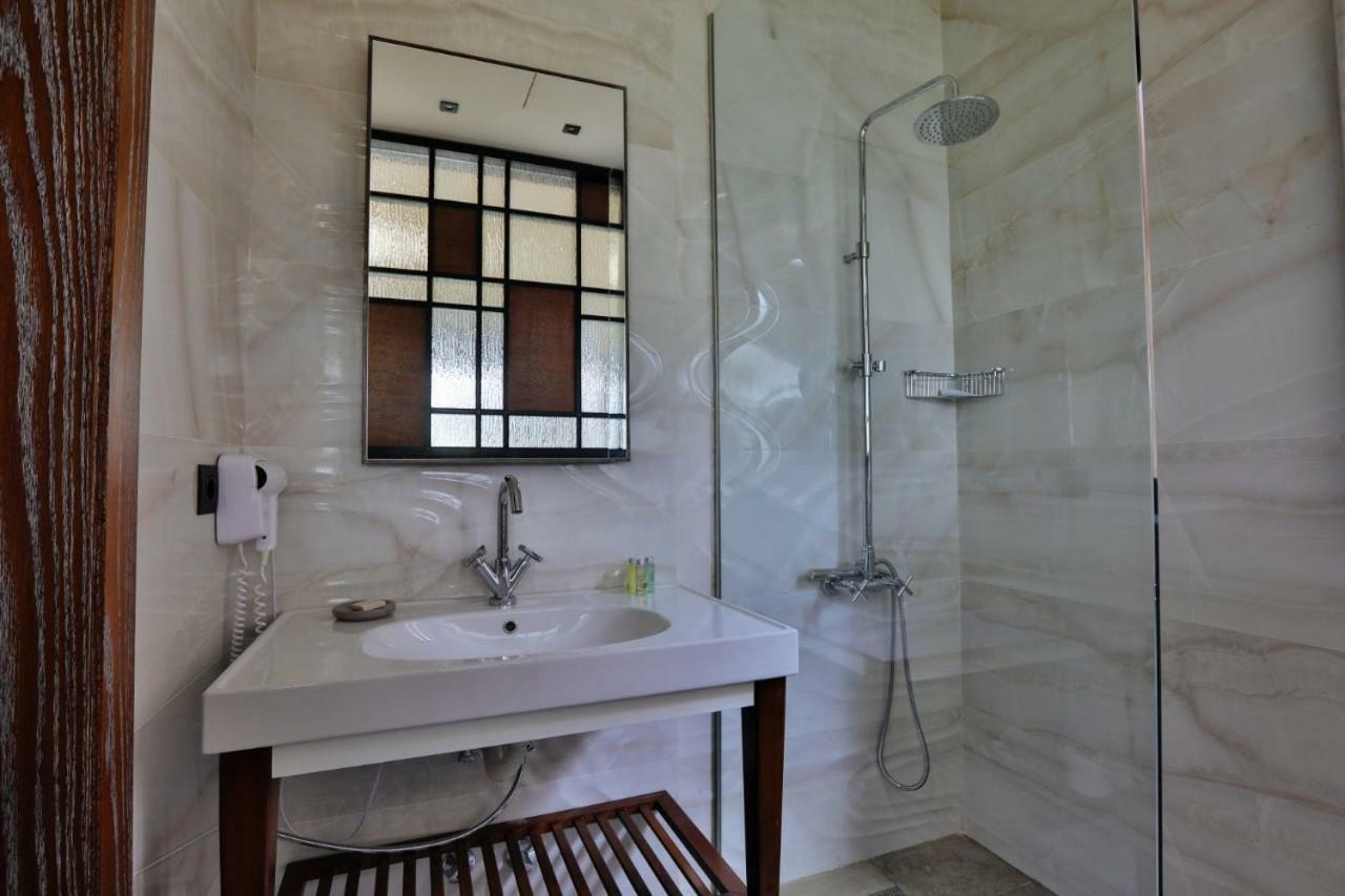 El Boutique Hotel ไทร์ ภายนอก รูปภาพ